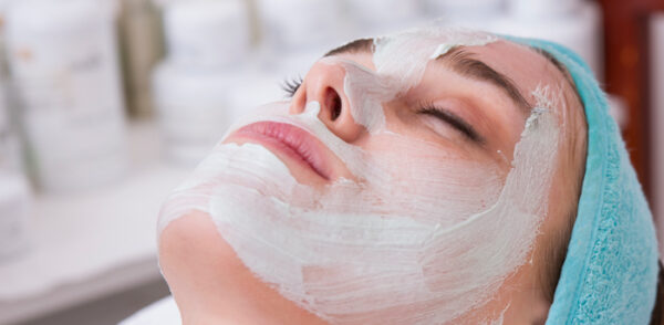 limpieza de cutis a cabina doble lineas power ( vitc, retinol, oxigeno, acido hialurónico) 60 min.